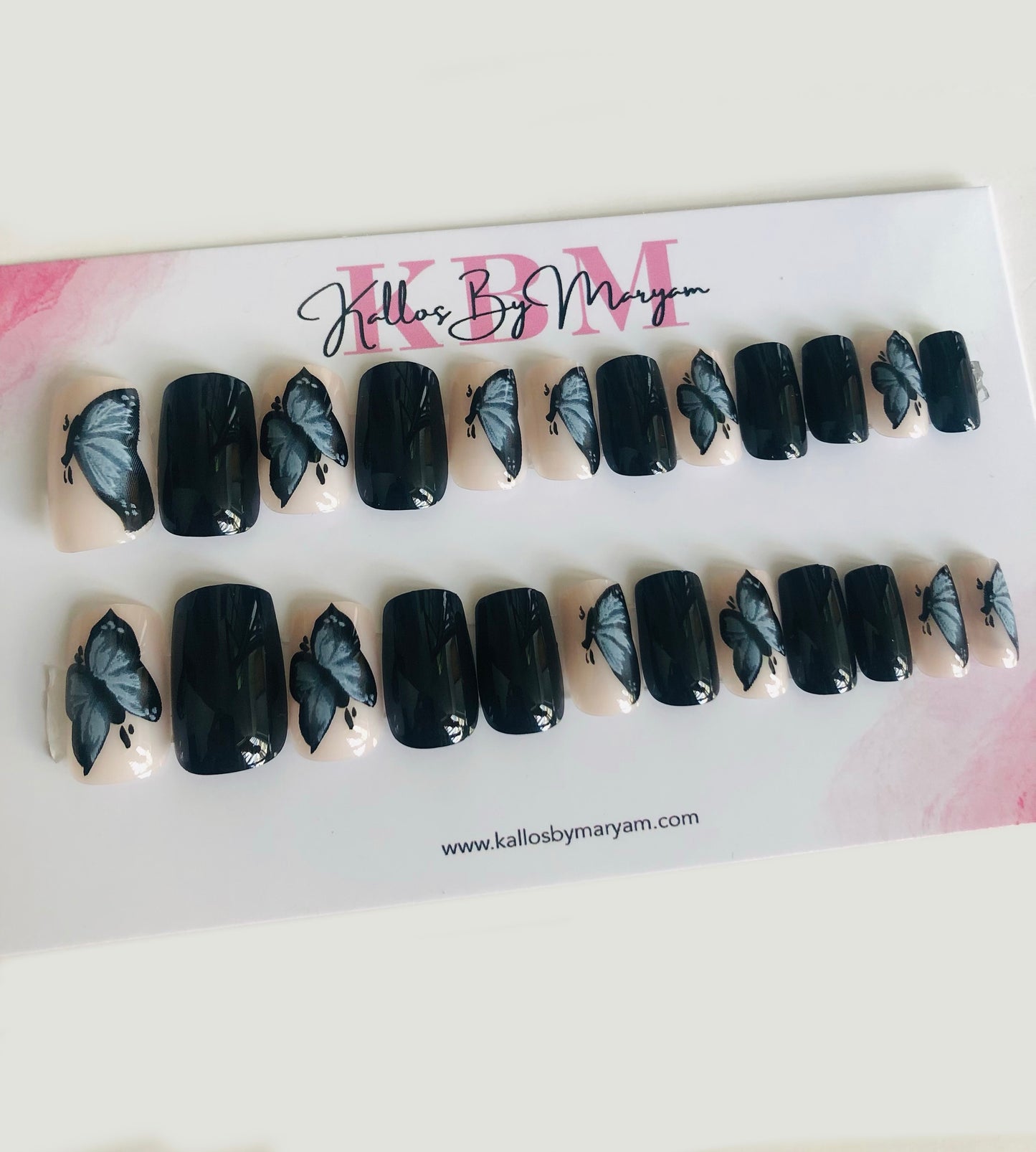 Dainty Wings